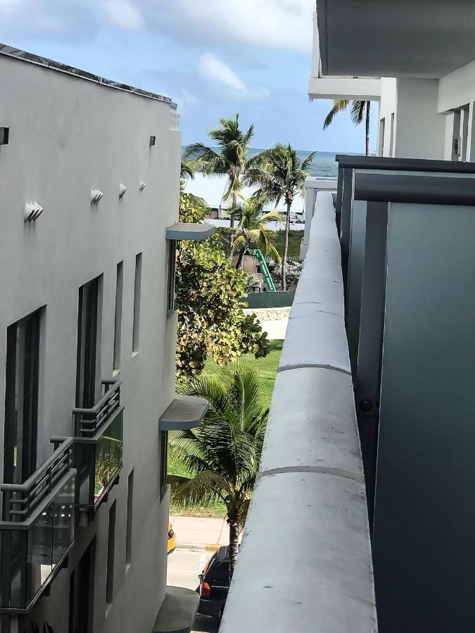 Ocean Drive Studio Beach Front Miami Beach Exterior photo